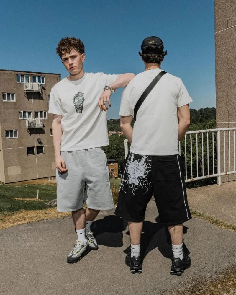 American Hip-hop Dragon Head Striped Casual Loose Shorts Men 2025 High Street Retro Punk Fashion Oversized Straight Pants Women
