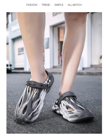 Novelty Hot Sale Garden Shoes for Women Mens Sandals EVA Lightweight Beach Clogs Summer Beach Zapatos Hombre for Men and Women