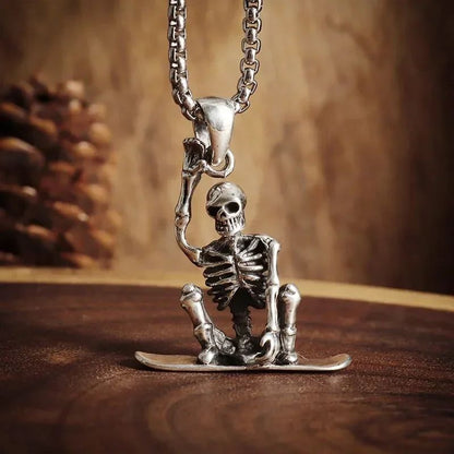 Colar Masculino Caveira Prisioneira Banhado a Prata, Acessório de Joia Gótica para Motociclistas, Punk Rock e Halloween