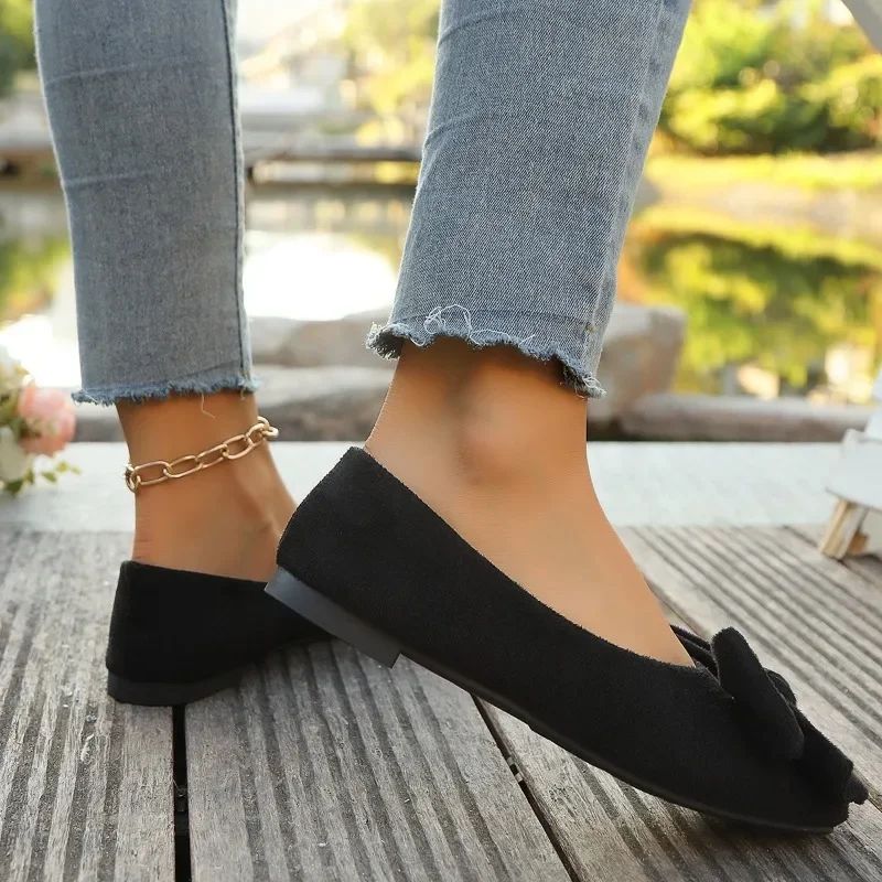 Women's Flat Shoes 2025 Hot Sale Ladies Slip on Flats Outdoor Women Round Toe Bow Tie Soft Bottom Plus Size Shallow Shoes Female