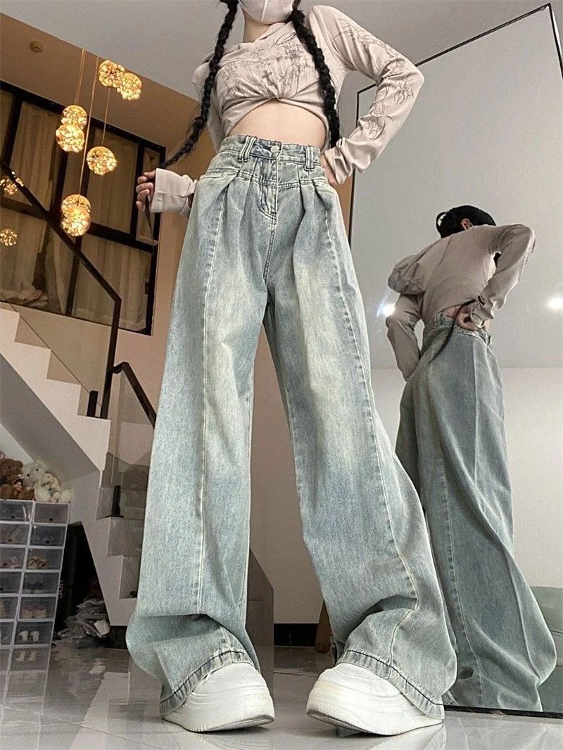 Vintage Light Blue Rugged Jeans Women's Loose-fit High-waisted Slimming Straight-leg Denim Trousers New Autumn Collection