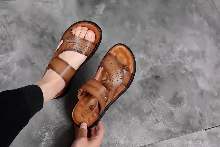 Men's Casual Trendy Soft Bottom Sandals 2024 New Design Real Leather Beach Shoes Slippers Anti-Slip Summer Shoes