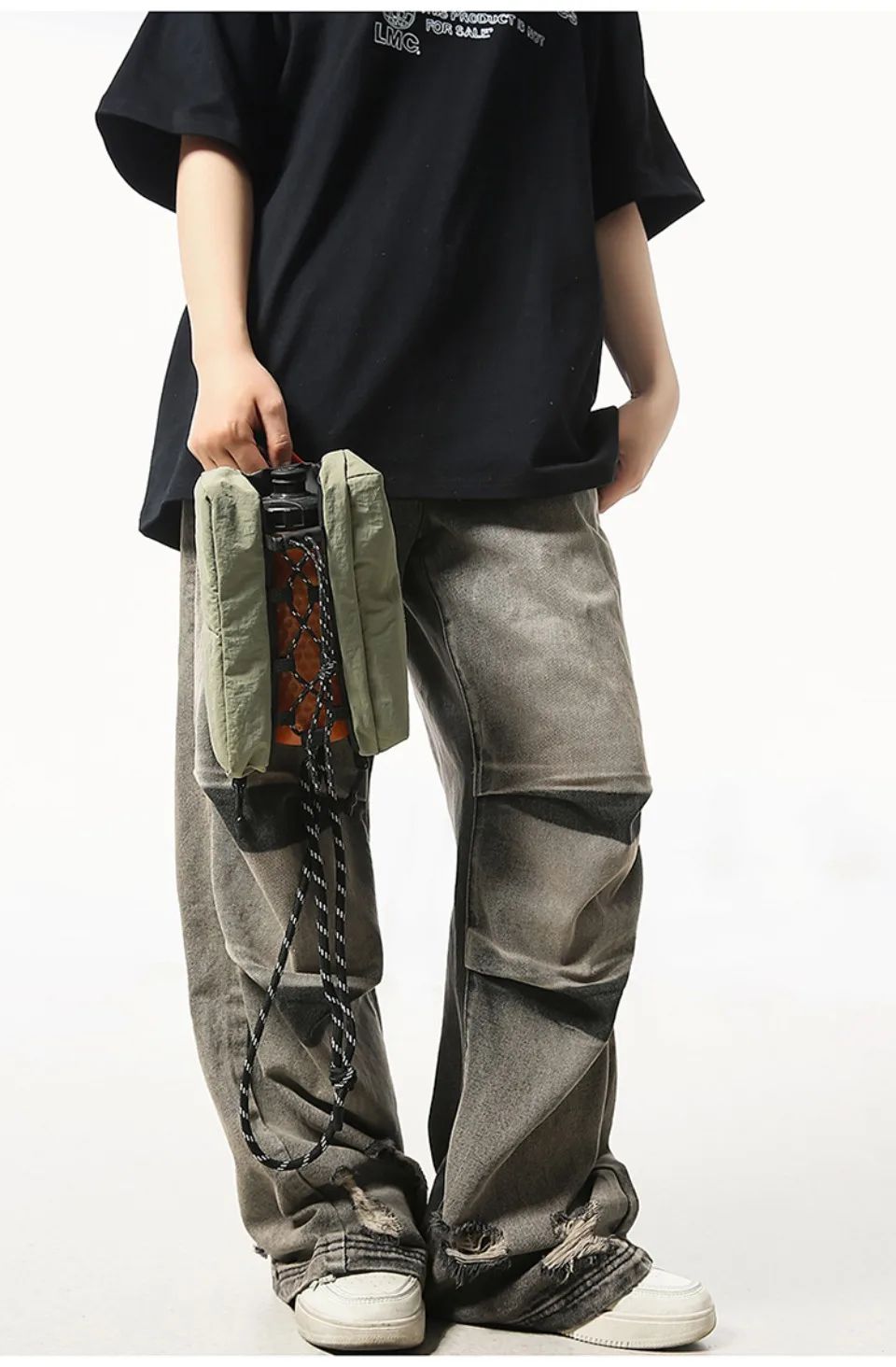 Unisex Camp Messenger Bag Large Capacity Shoulder Bag for Men Women Durable Nylon Hiking Travel Backpack