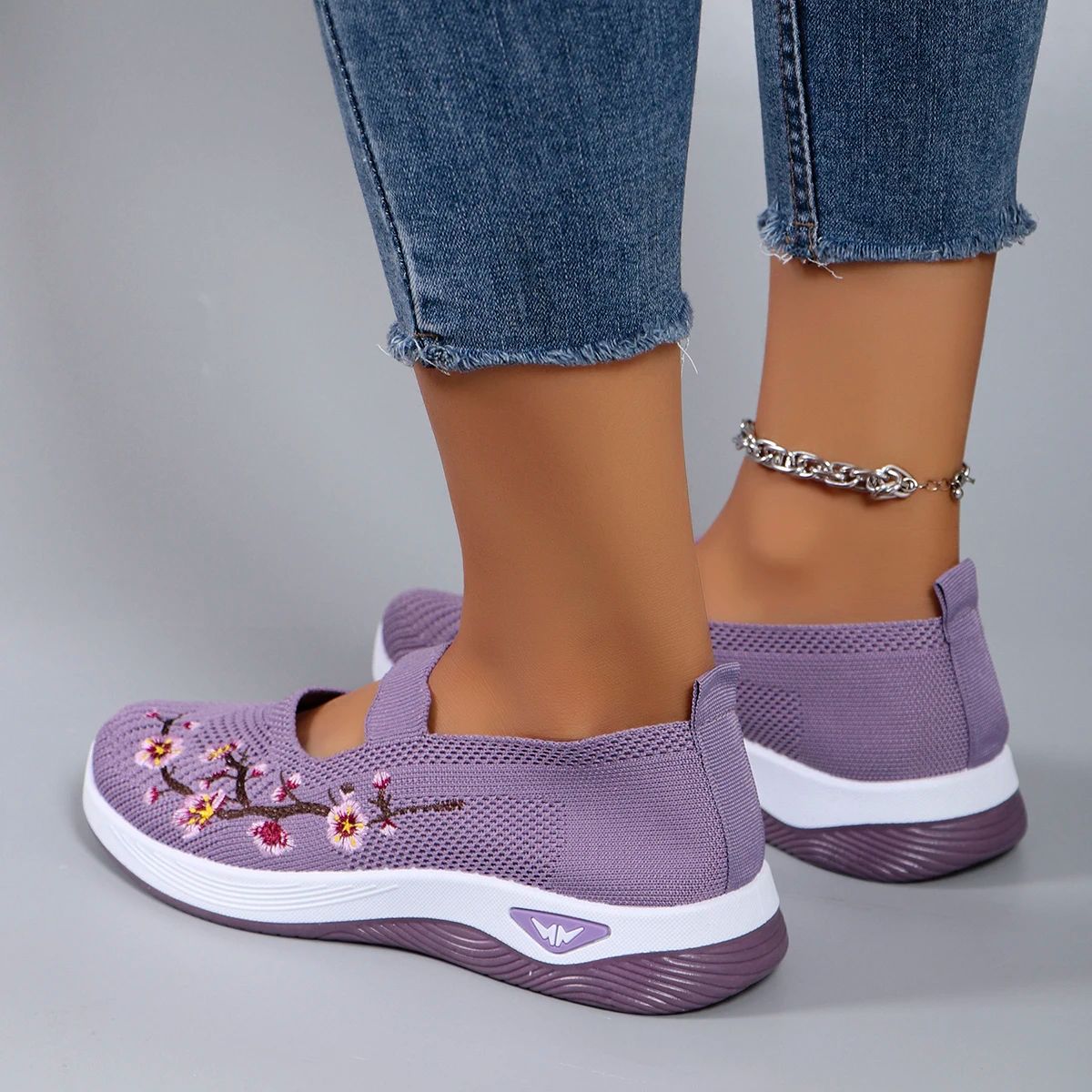 Women's Summer Casual Sneakers - Breathable Mesh Flats for All-Day Comfort