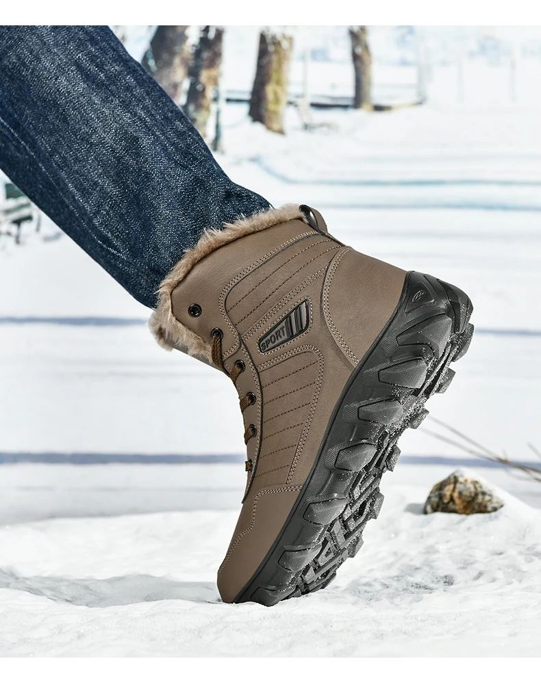 Calçados Masculinos 2025 Novas botas de inverno masculinas Pantufas Quentes Impermeáveis Antiderrapantes Tênis de pelúcia Botas de couro Masculinas Tamanho Plus 48