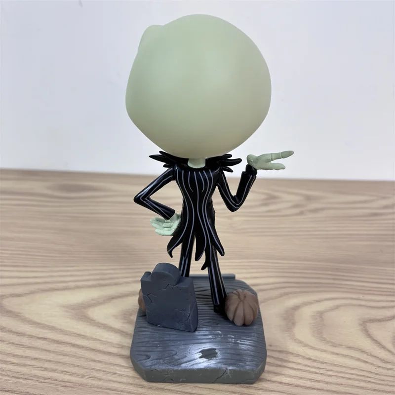 Disney The Nightmare Before Christmas Anime Figure Jack Skellington Model Desktop ornaments Halloween Room Decoration Toy Gifts