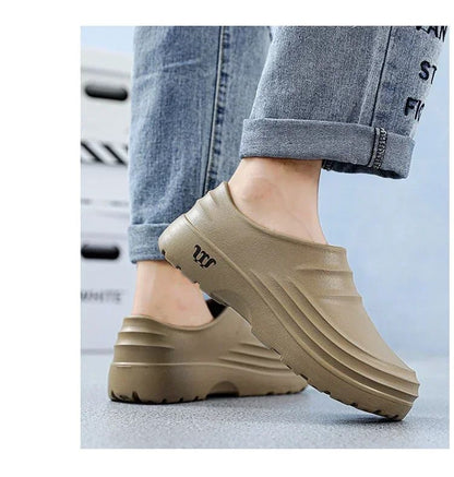 New Men's Casual Sandals Summer Chef Shoes Non-slip Fashion Trend Oil-resistant Work Shoes Outdoor Indoor Lazy Slippers
