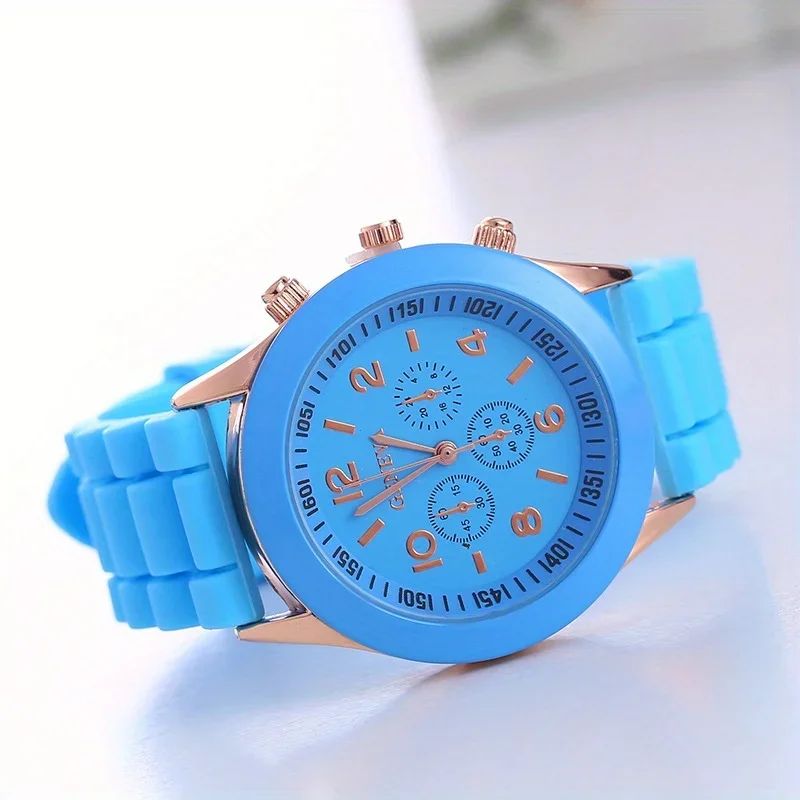 Stylish Round Pointer Quartz Watch, Triple Dial Silicone Watchband Sports Wristwatch For Women And Men, Ideal choice for Gifts