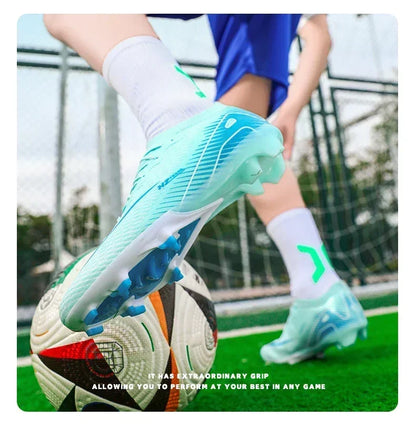 Professional Men Football Boots Adult High Quality Soccer Shoes Society Indoor Cleats Ultralight Studded Women Football Shoes