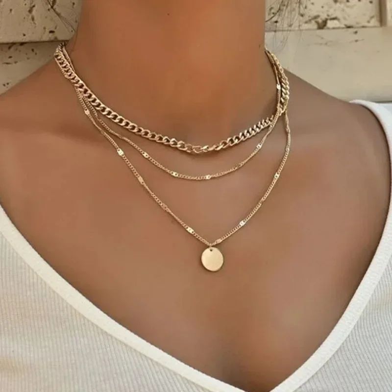 Colar de Pingente em Camadas na Corrente de Pescoço Feminino Cristal Zircônia Coração Estrela Charm Colar Camadas Vintage Joias de Pescoço Femininas Quentes