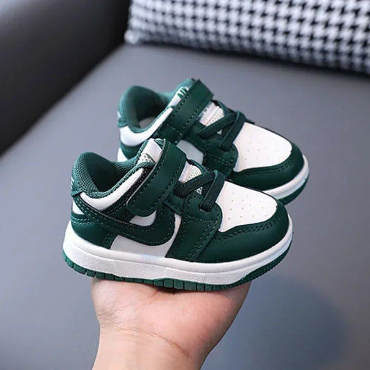 2025 New Toddler Baby Kids Fashion Design Walking Shoes Sneakers White Non-slip Casual Shoes Boys Breathable Outdoor Board Shoes