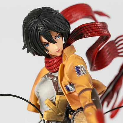 Mikasa Levi Ackerman Battle Damage Ver PVC Anime Figure Colecionável Estátua Boneca Modelo Presente Brinquedo Decoração