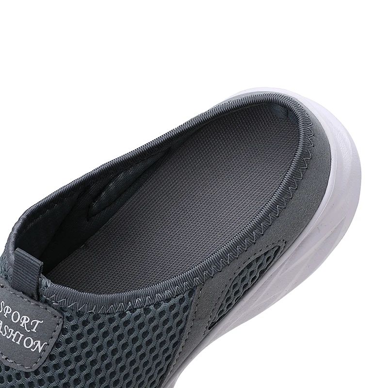 Fashion Men Half Slippers Anti-slip Men's Casual Shoes Lightweight Male Flat Slippers Breathable Fashion Slip on Flats Outdoor