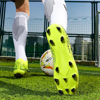 New Men Football Boots Futsal High-quality Mid-top Soccer Shoes Match Non-Slip Cleats Sneakers Indoor Hot-selling FG/TF