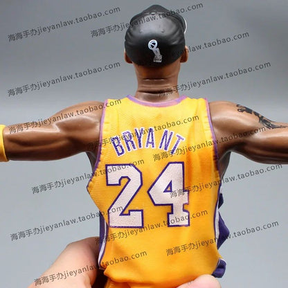 Personagem 34cm Modelo Lakers Roaring Post 24 Bryant Basquete Decoração de Casa Boneco Colecionável Figuras Modelo Lembrança Brinquedo Presentes