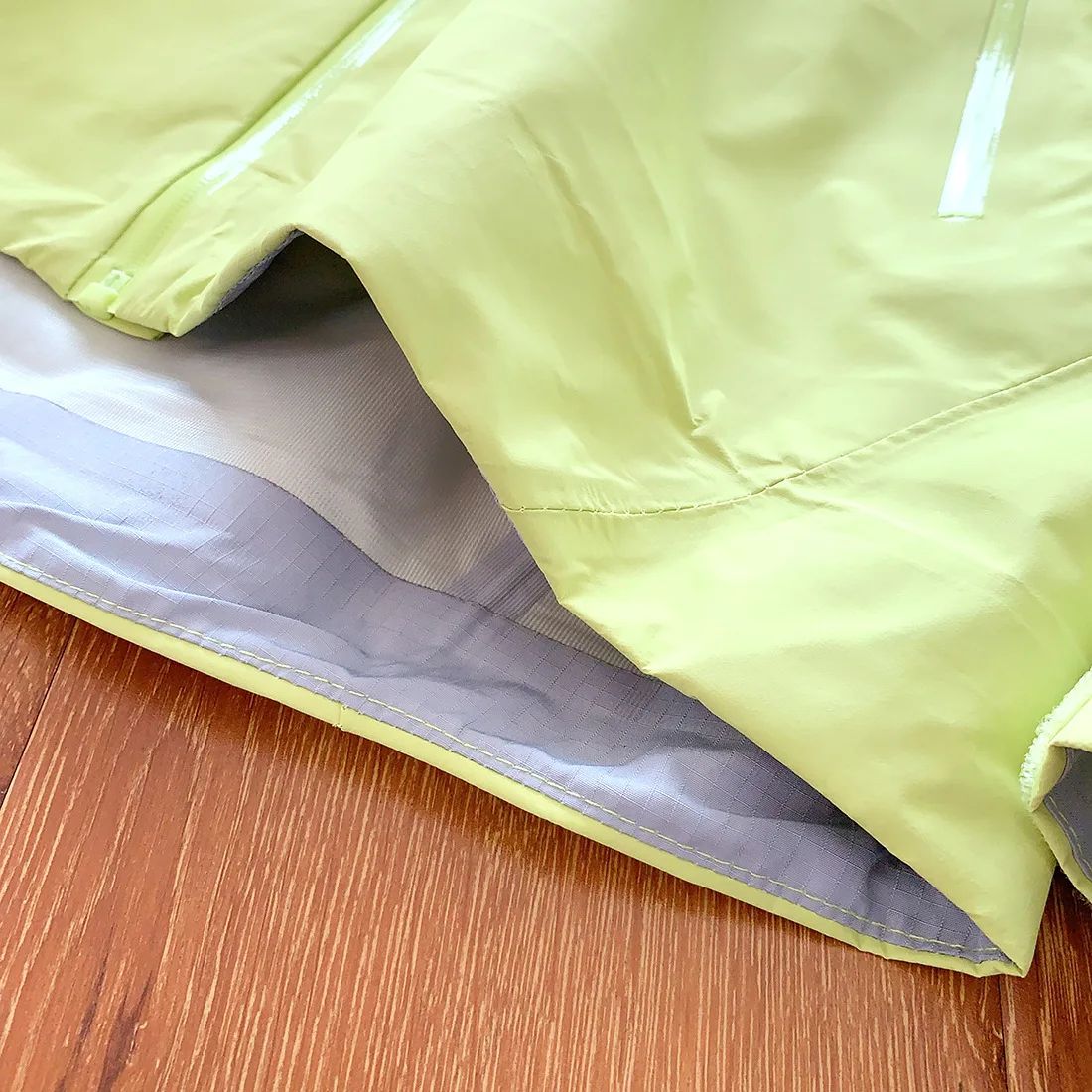 ARC New Storm Jacket Lovers Outdoor Sports Camping Mountain Skiing Trend Fashion British Wind Leisure Waterproof Storm Jacket
