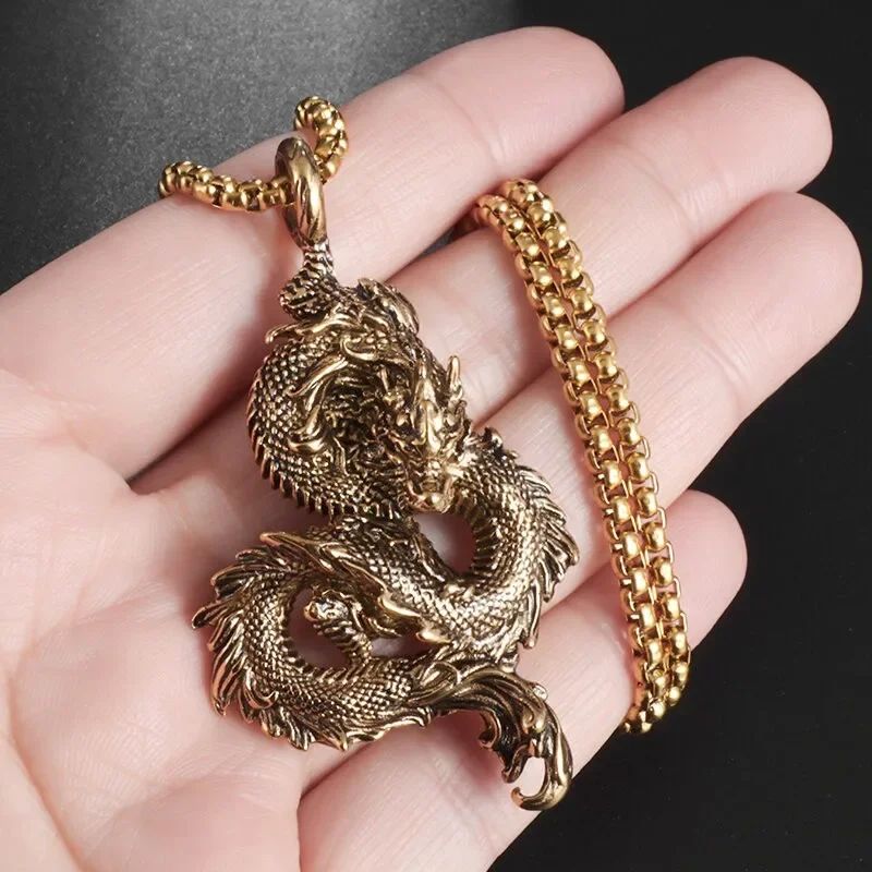 Colar de Pingente de Caveira Demoníaca Enrolada de Cobra Gótica Vintage para Homens Meninos Festa de Rock Halloween Joia de Presente