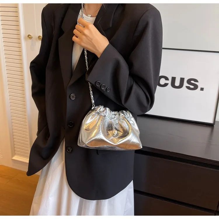 Y2K Millennium Bag Women 2025 New High Sense Shoulder Bags Summer Chain Bag Fashion Bucket Bag Messenger Bags Purses Handbags