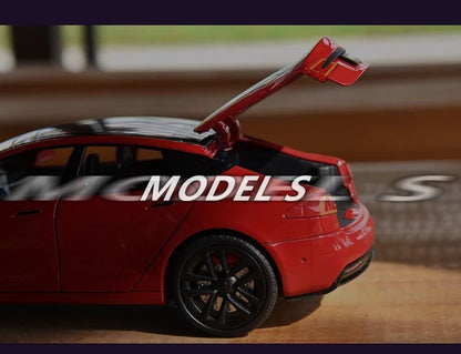 1:24 Tesla Model S Miniatures Simulation Alloy Metal Diecast Model Car Sound & Light car Toys for Kids Gifts for Boyfriend C270