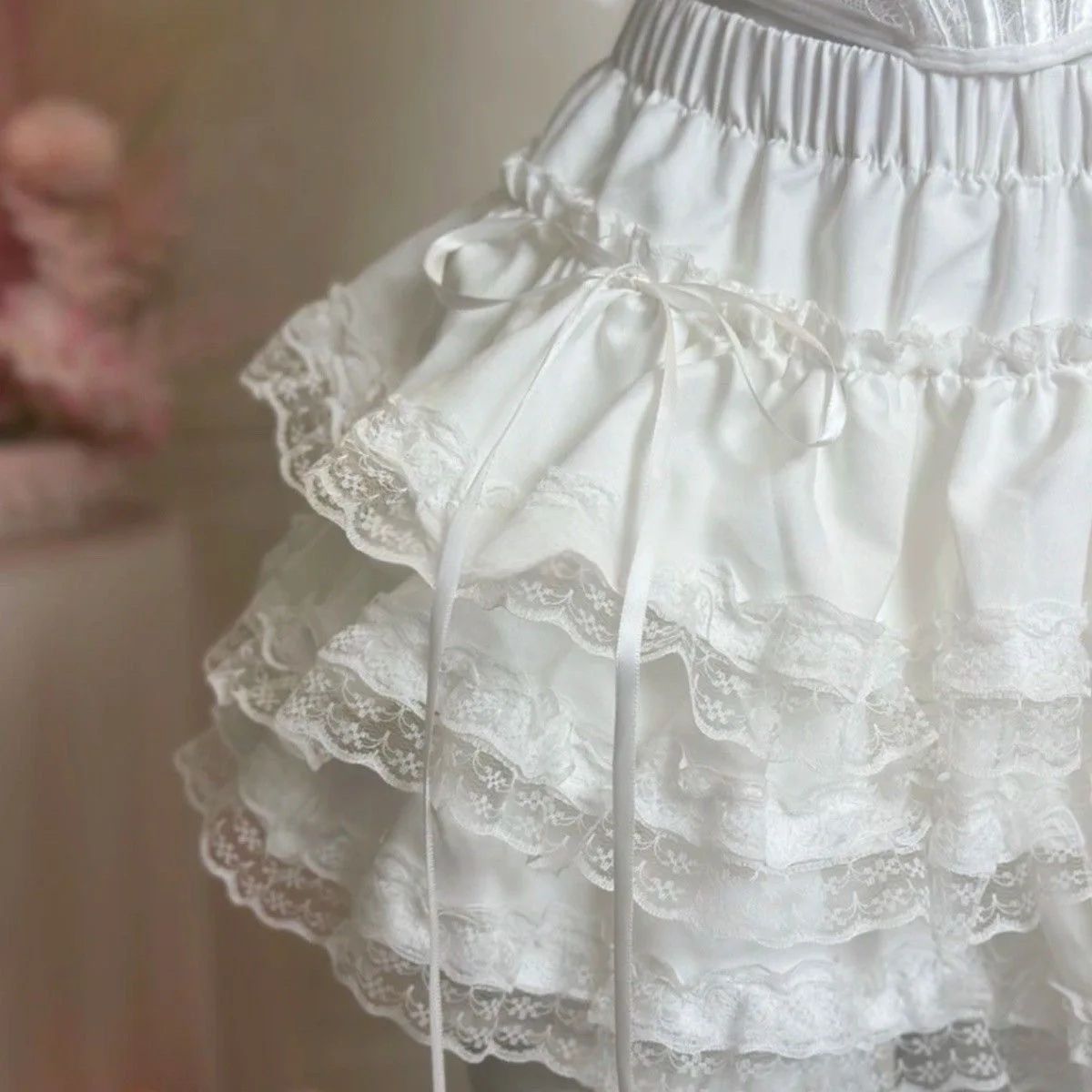 Sweet White High Waist Fluffy Ballet Mini Skirt for Small Figures Trendy Short Puffy Skirt Women's Fashion Half-length Skirts