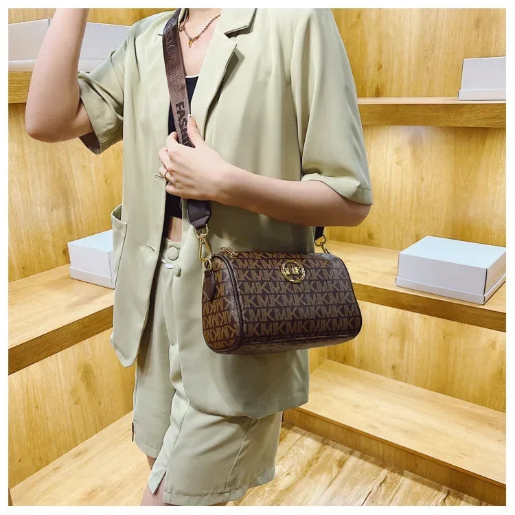 IMJK 22*14*11cm Women Shoulder Luxury Bags Designer Crossbody Chest Purses Handbag Women Clutch Travel tote Bag