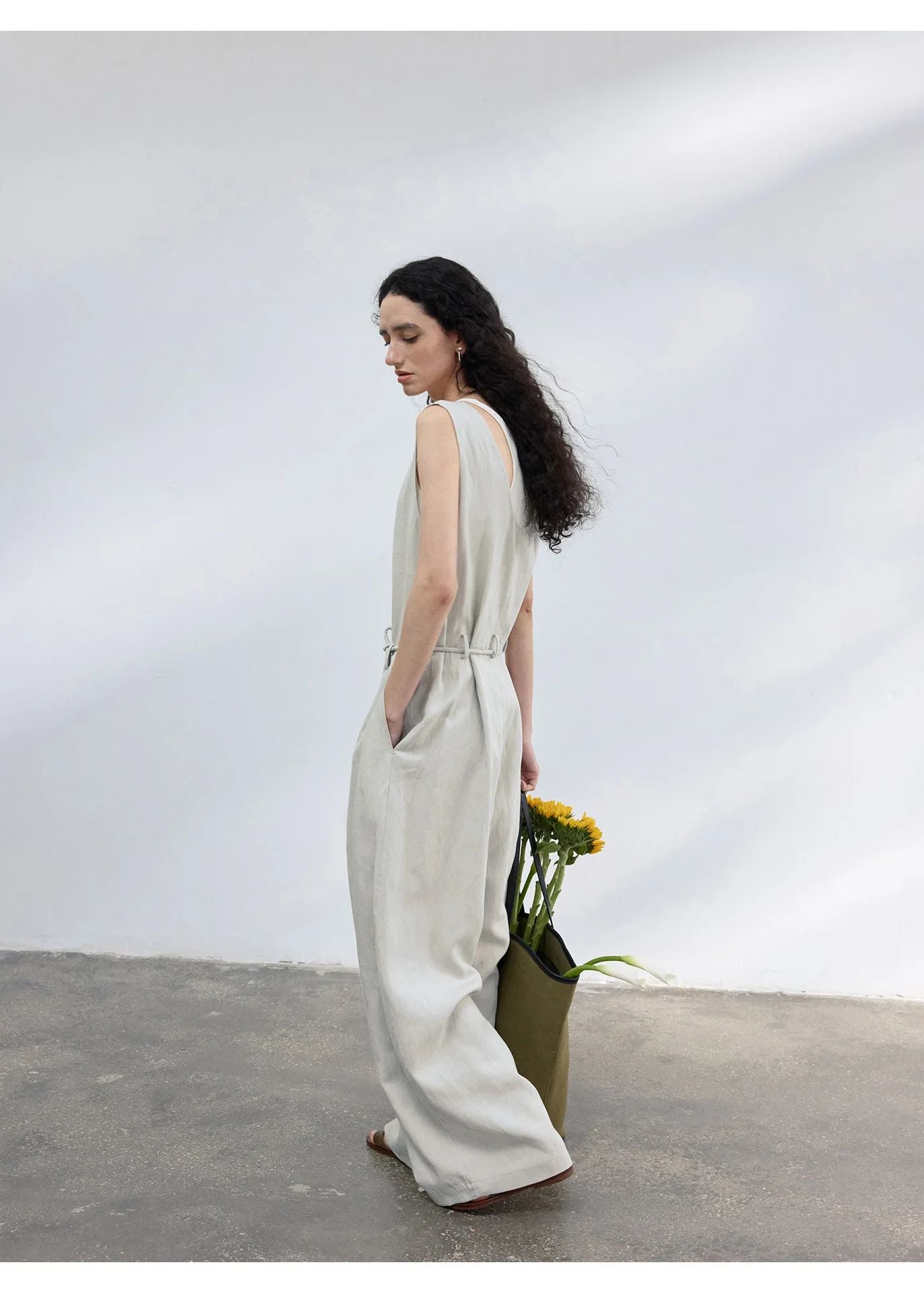 Colne U-Neck Linen Blend Vest And Knife Pleat One-Piece Pants Women's Fashion Design Sensation Tianli Material Long Pants