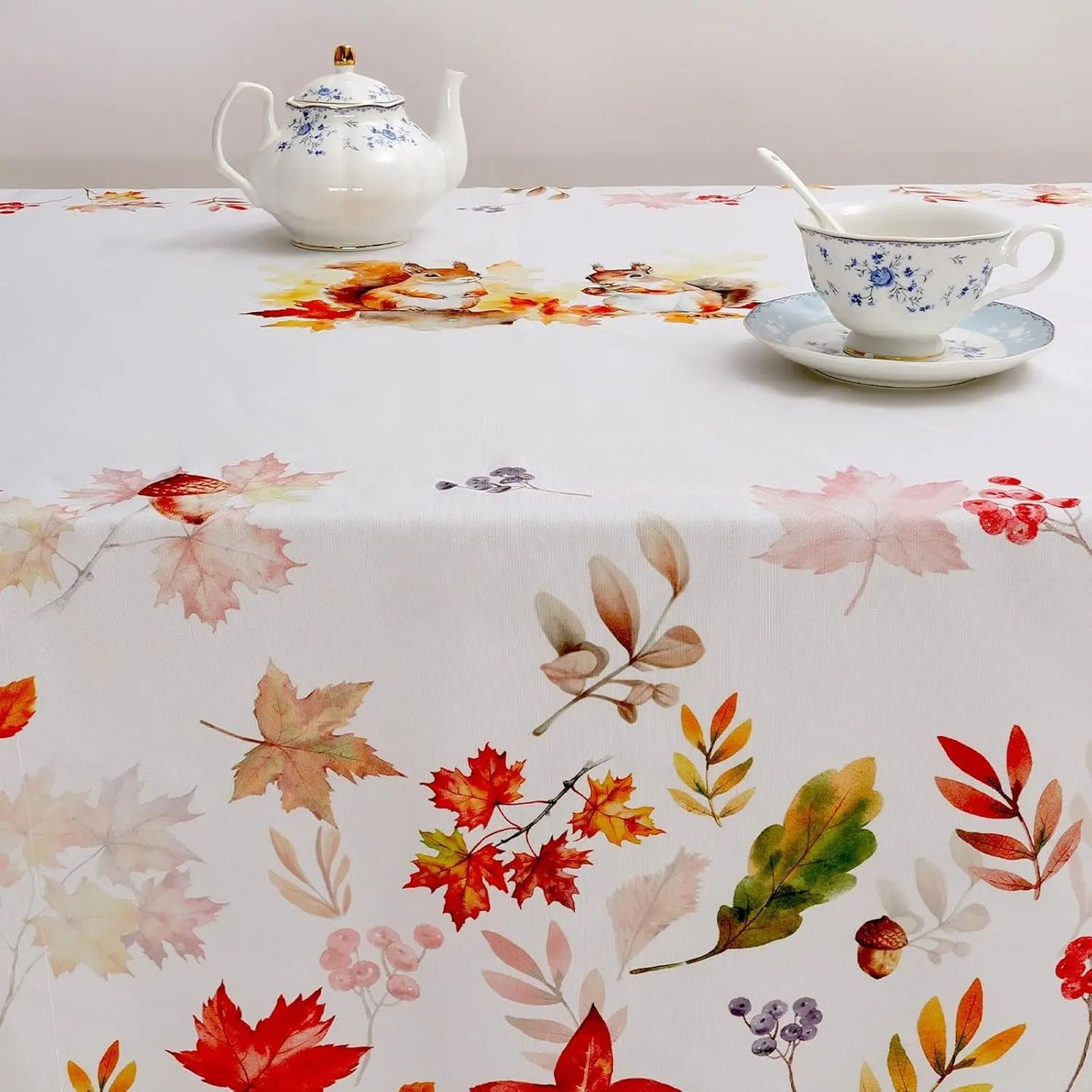 Autumn Maple Leaf Rectangle Tablecloth Table Decor Thanksgiving Waterproof Table Cloth for Wedding Party Thanksgiving Decoration