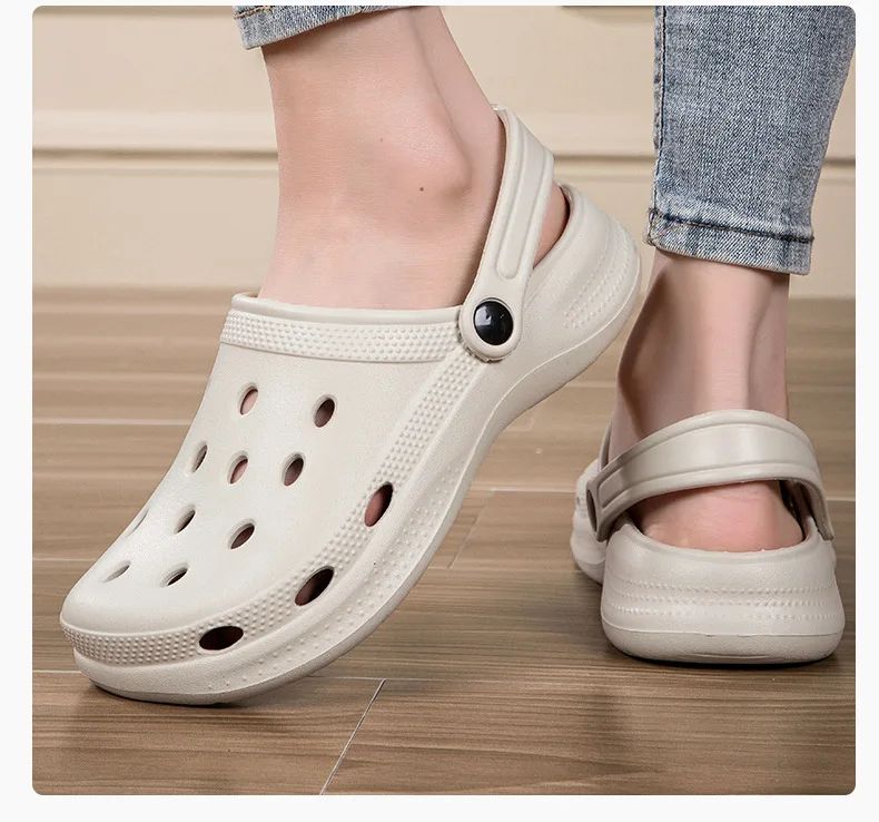 Stock Available 2024 New Large Size Beach Hollow Out Sandals Men's and Women's Garden Shoes Plus Size EVA Sole EVA Strap