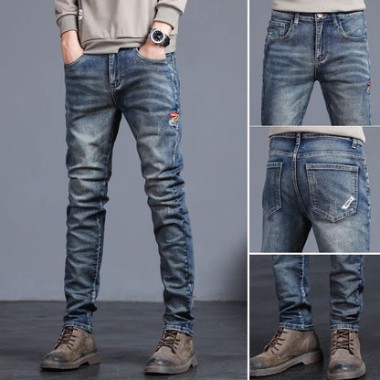 Novas Calças Jeans Masculinas Vintage Coreanas da Moda Slim com Pés Pequenos Bordados Calças Elásticas Masculinas de Sarja Streetwear