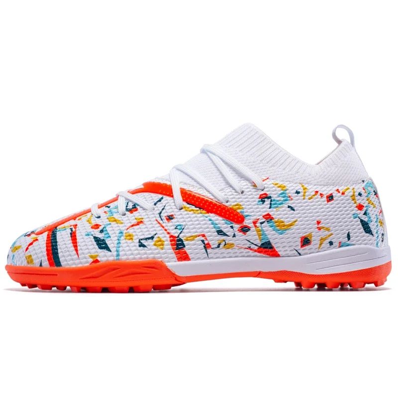 New Men TF/FG Soccer Shoes Society Original Grass Training Professional Cleats Football Boot Low Cut Top Quality Sneakers Casual