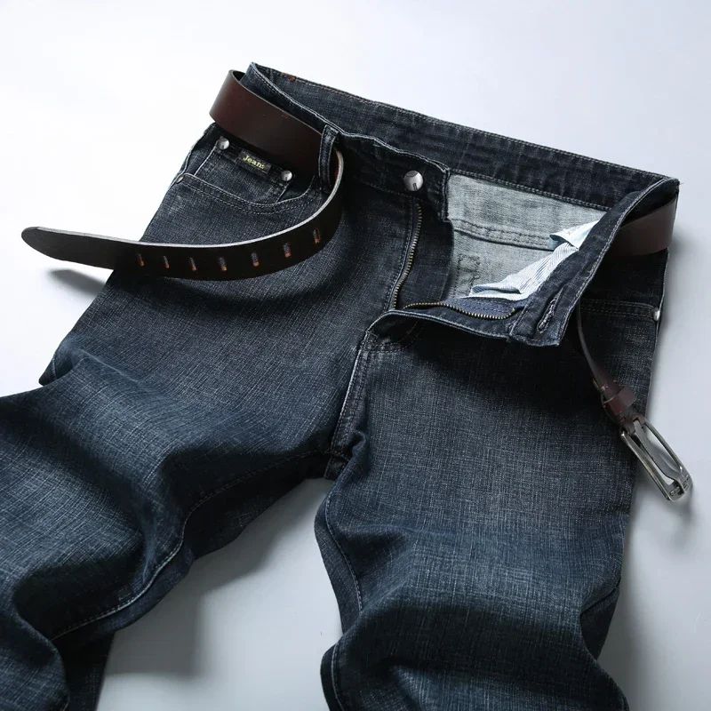 Mens High Quality Jeans Fashion Straight Denim Pants Men Classic Casual Jeans Male Plus Size Denim Trousers Ripped Jeans 28-40