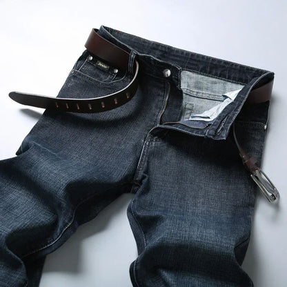 Mens High Quality Jeans Fashion Straight Denim Pants Men Classic Casual Jeans Male Plus Size Denim Trousers Ripped Jeans 28-40
