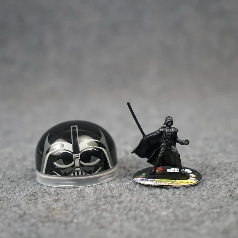 Cápsula Star Wars Darth Vader Stormtrooper Imperial Yoda R2-D2 C-3PO Bonecos de Ação Enfeites de Mesa Brinquedos Colecionáveis Presentes