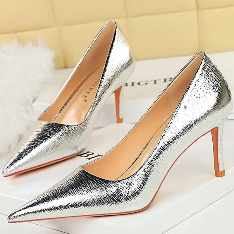 Spring Autumn New Women 7cm High Heels Fashion Retro Holiday Party Pumps Lady Gold Silver Daily Office Pointed Toe Low Heels