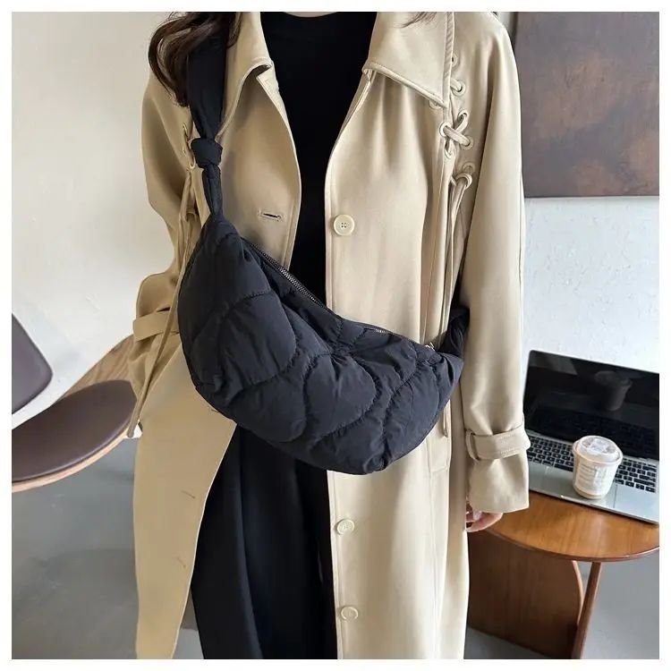 Puffer Shoulder Bag for Women Soft Down Cotton Padded Tote Handbag Purse Quilted Cross Body Bag Solid Color Bubbles Cloud Bag