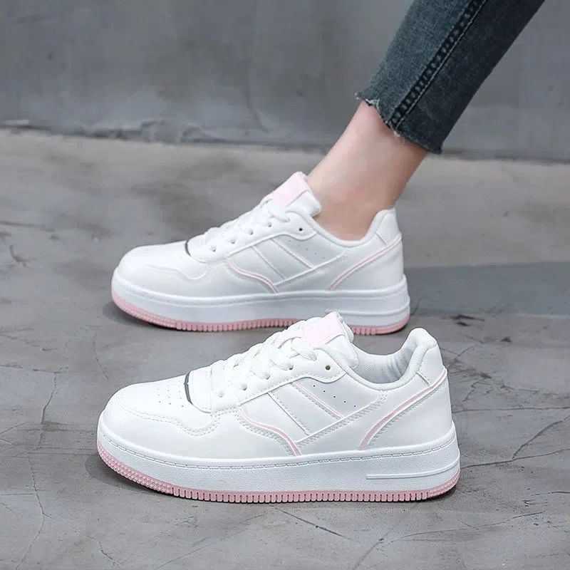 New 2025 Woman Tennis Sneakers Fashion Comfort  Sports Board Shoes Casual Academy Style Little White Shoes Female Spring autumn