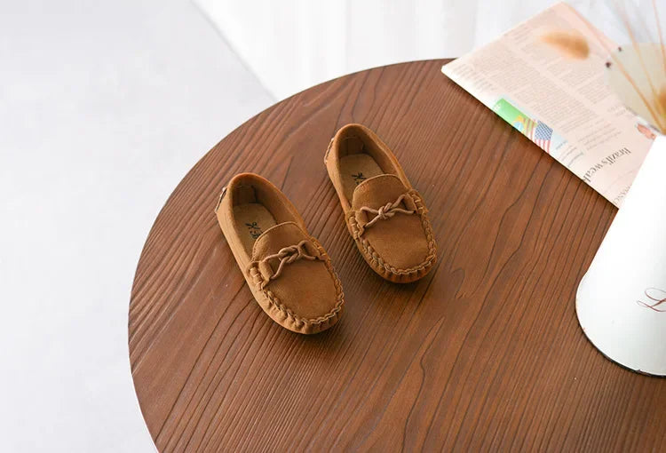 Children Loafers Shoes Boys Flat Sneakers Baby Kids Casual Shoes Toddler Girls Breathable Slip-on Shoes Soft Bottom Solid Color