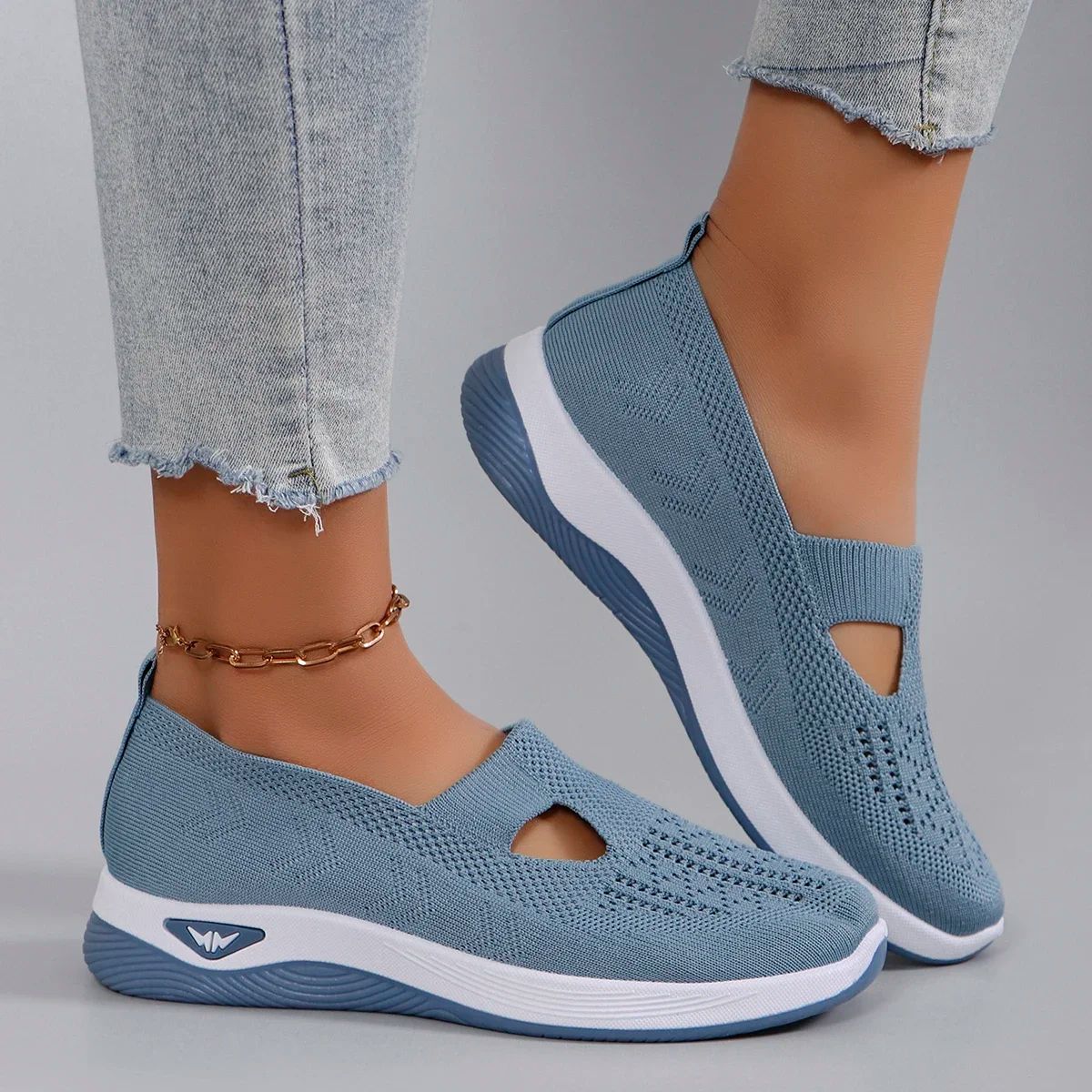 Women's Shoes 2025 Spring New Middle aged and Elderly Mom Shoes Soft soled Breathable Women's Casual ShoesSports Shoes