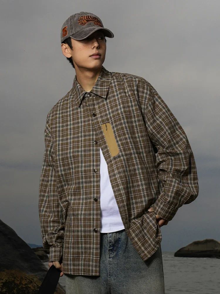 Autumn Y2K Vintage Plaid Shirts For Men Long Sleeve Button Up Blouse Korean Fashion Zip Pocket Cargo Shirt Streetwear Clothes