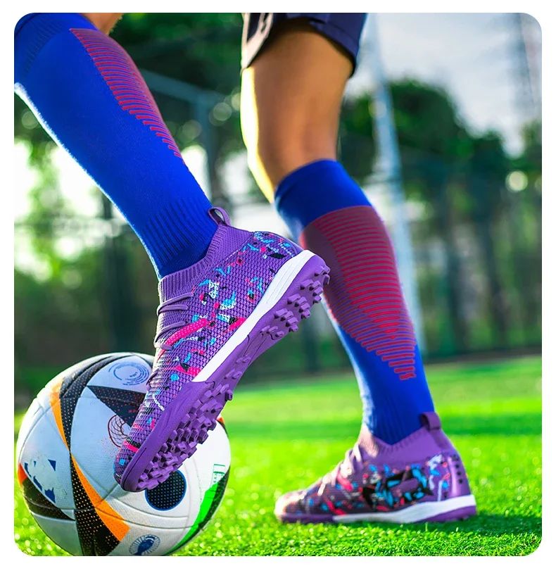 New Men TF/FG Soccer Shoes Society Original Grass Training Professional Cleats Football Boot Low Cut Top Quality Sneakers Casual