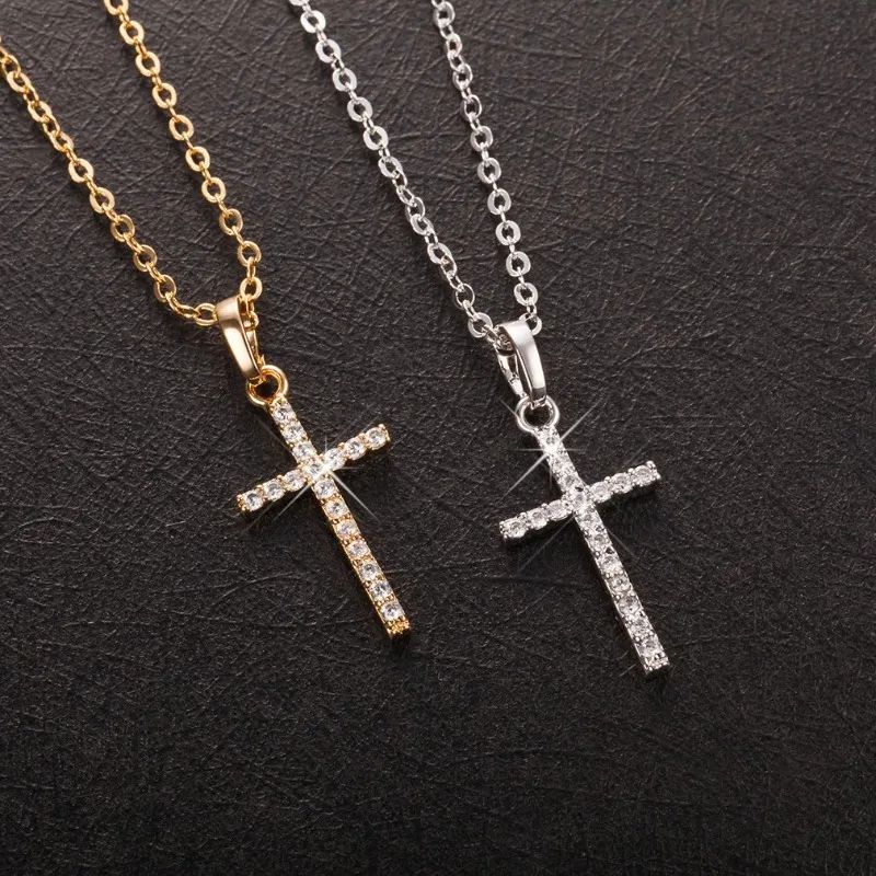 Colar Gargantilha com Pingente Cruz de Aço Inoxidável com Zircônia para Mulheres Homens Design Personalizado Hip Hop Popular Joias de Festa Presentes