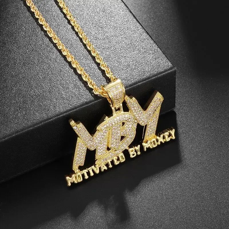Pingente de Pistola com Gelo Cravejado Bling Colar de Metralhadora Masculino Personalidade Hip Hop Rock Punk Joia Legal para Festa de Rua Presente