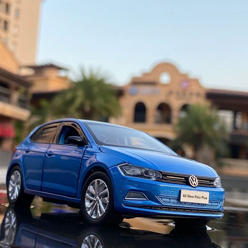 1:32 Volkswagens POLO Liga Carro Modelo Diecasts & Veículos de Brinquedo Metal Carro de Brinquedo Modelo Simulação Miniatura Escala Brinquedos Presente