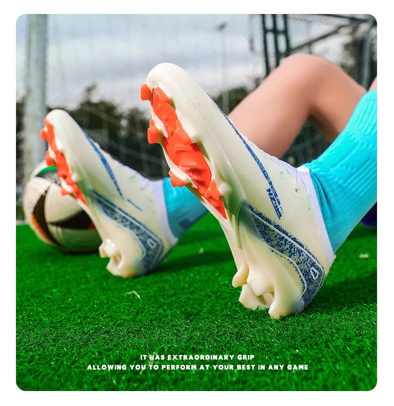 New Men Football Boots Ultralight Soccer Shoes Cleats Long Spikes Match Breathable Indoor Sneakers Training Drop Shipping