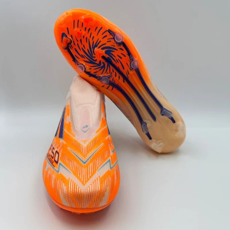 Men FG Football Shoes Professional Grass Training Football Field Boots Outdoor Fast Soccer Shoes Society Cleats Match Sneaker