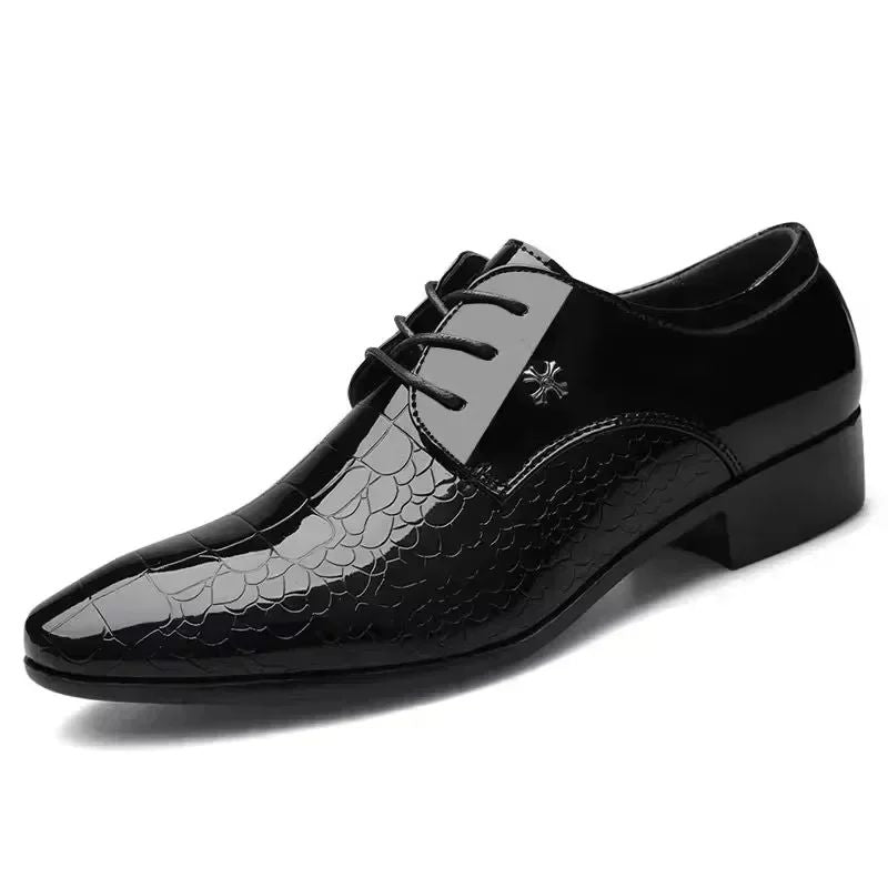 Pointed Toe Dress Plus Size Shoes Newest Italian Oxford Shoes for Men Classic Derbies Luxury Patent Leather Wedding Shoes