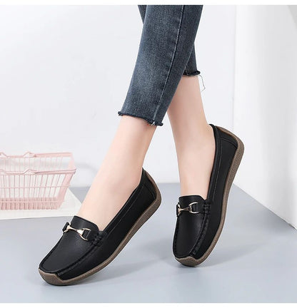 Vulcanize Women Shoes Flats Leather Moccasins Sneakers Designer Shoes for Women Slip-on Loafers Female Boat Shoes Big Size 43