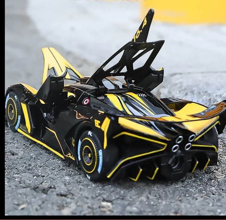 Spray 1/24 Bugatti Bolide Supercar Alloy Model Sound Light Diecast Toy Vehicle Boy Car Toy Gift Collectable Miniature Home Decor