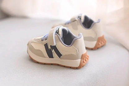 Children's Sneakers for Boy Lightweight Versatile Tennis Shoes for Girls Fashion Causal Kids School Running Basketball Shoes Hot