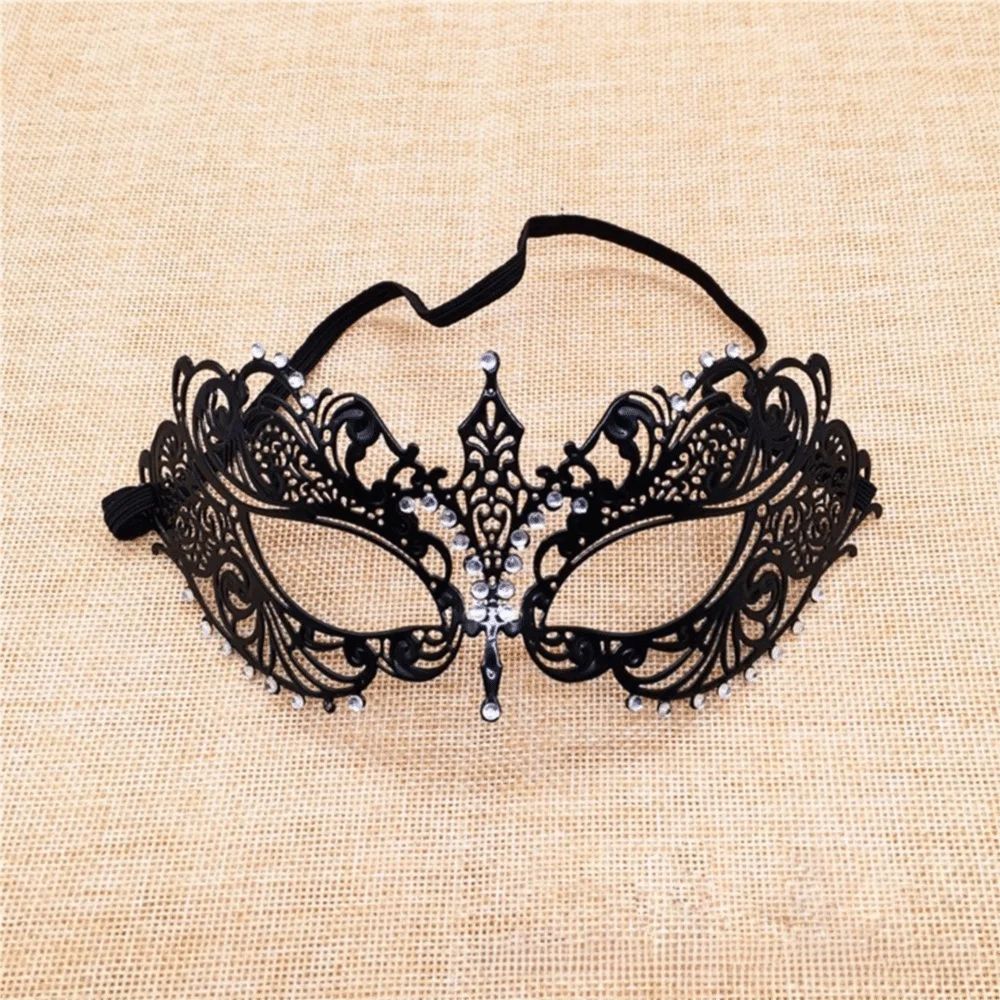 Black Gold Skull Metal Mask Halloween Rhinestone Half Face Venetian Masquerade Men White Women Skull Party Mask